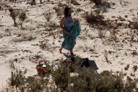 Coffee & Illuminate Reading